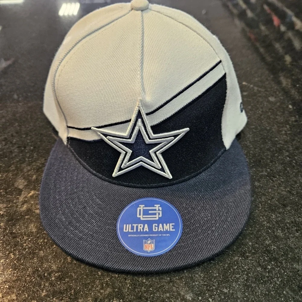 Dallas Cowboy SnapBack Ultra Game NFL Star Logo Cap